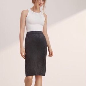 Aritzia Wilfred Free Vegan Suede Pencil Skirt - Size 6